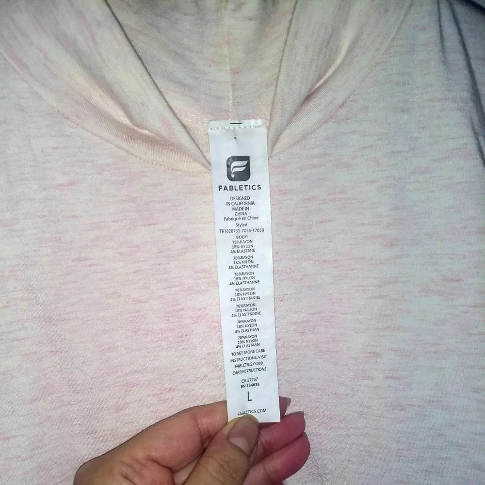 NWOT Fabletics Kathy Seamless Mock Turtleneck in Peach Sz L - Picture 6 of 7